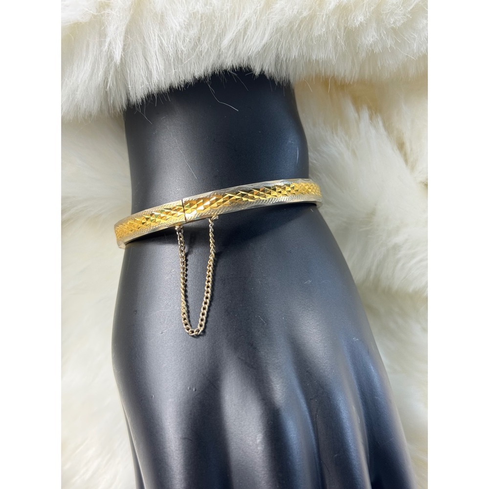 Vintage Pastelli Two Tone Diamond Cut Hinged Bangle Bracelet with Safety Chain - Picture 2 of 9